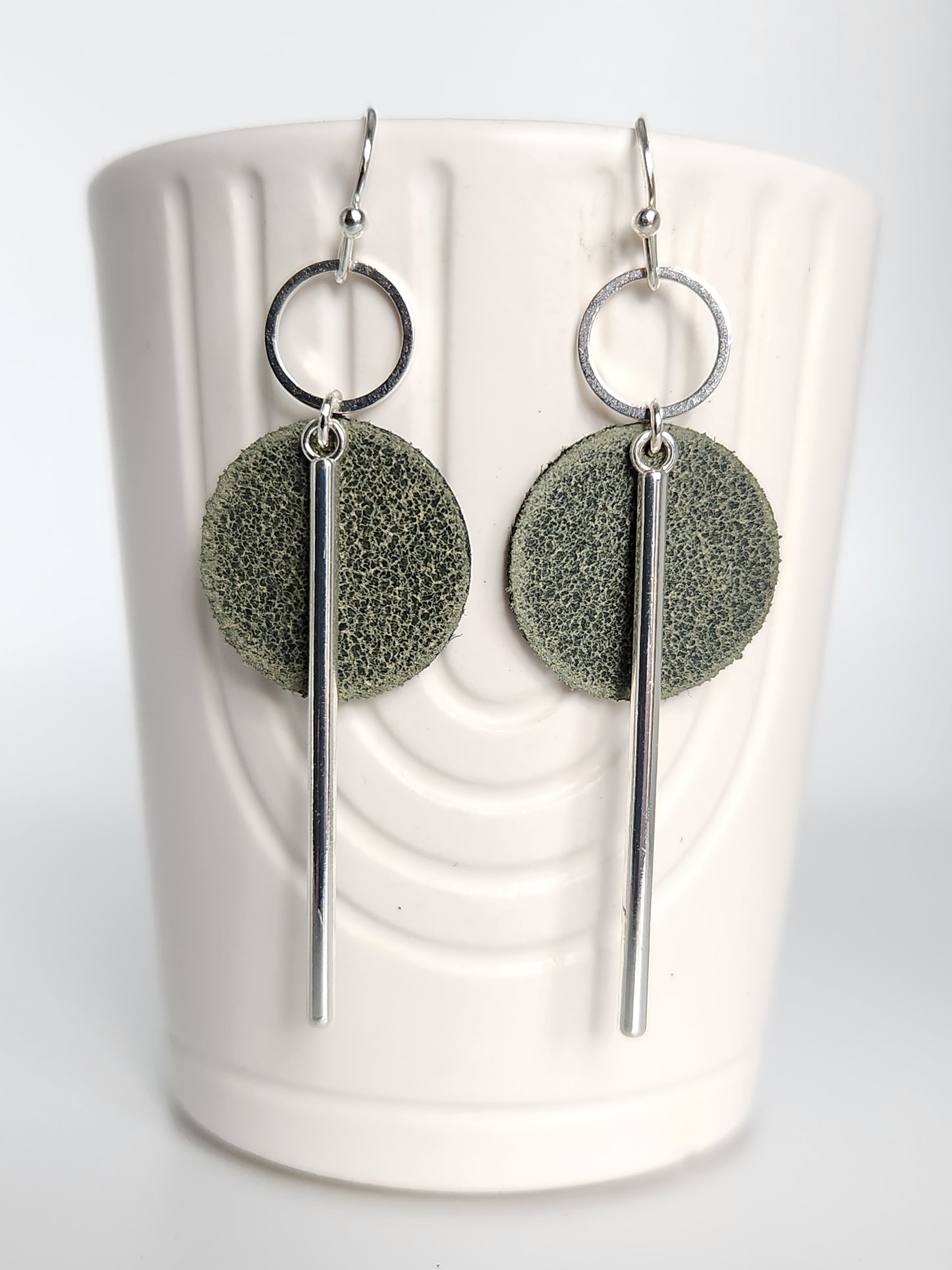 Distressed leather with silver bar