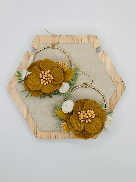 Goldenrod Botanical Arrangement