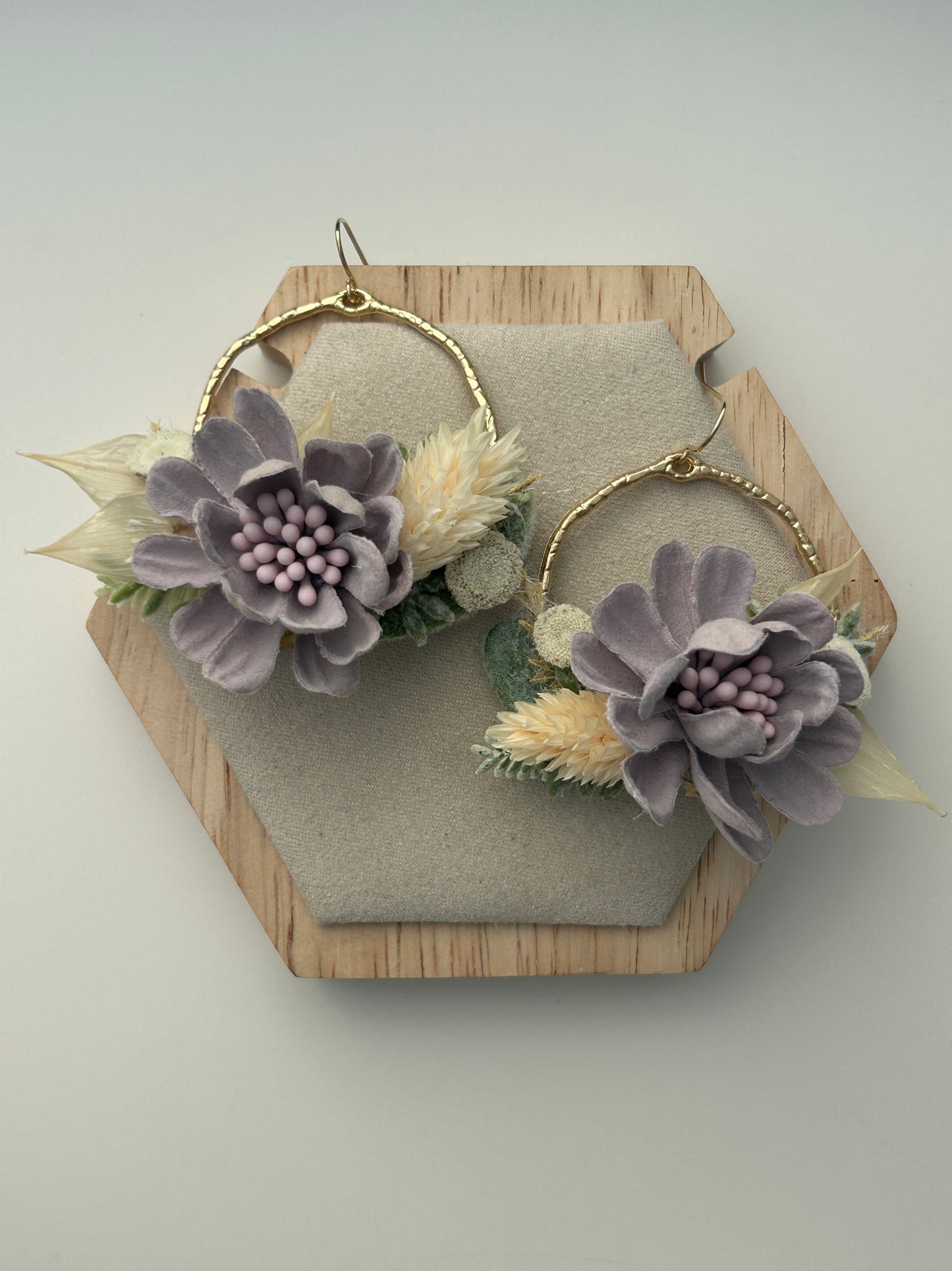 Lilac Purple Botanical Arrangement