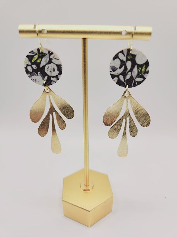 Floral Cork with Gold Leaves